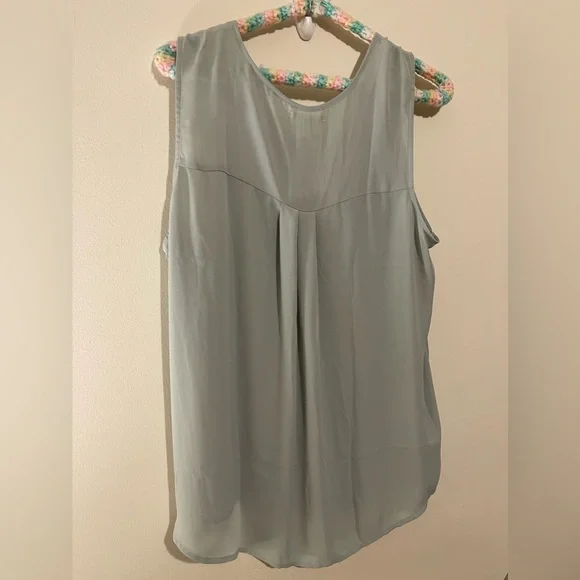 NEW! • Maurice’s • Lightweight Versatile Flowy Tank Top | XXL - Picture 2 of 5